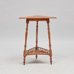 1018 8418 LAMP TABLE